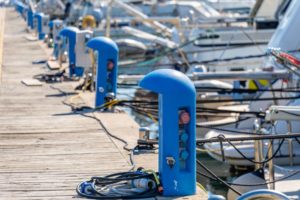 Marina service pedestal